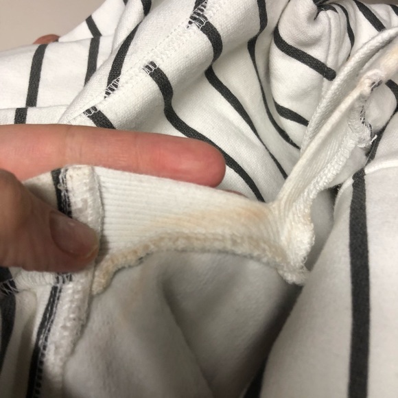 Women’s Disneyland sweatshirt - Picture 7 of 7